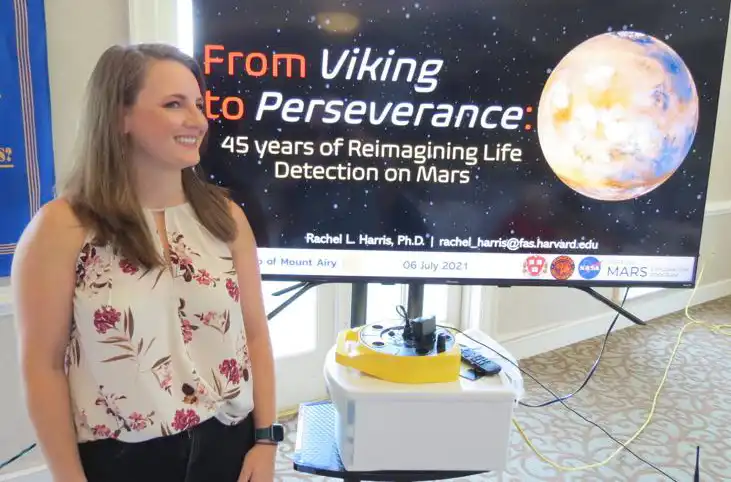 Image of Rachel Harris, Ph.D.